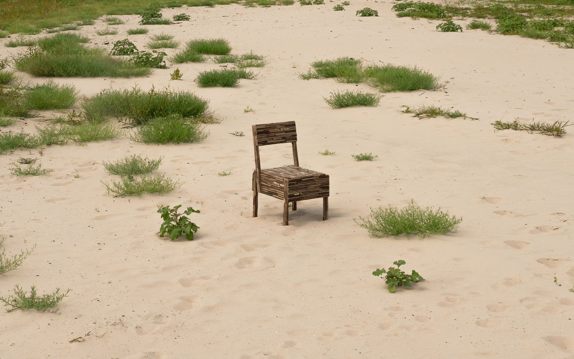 Sedia 2 on sand